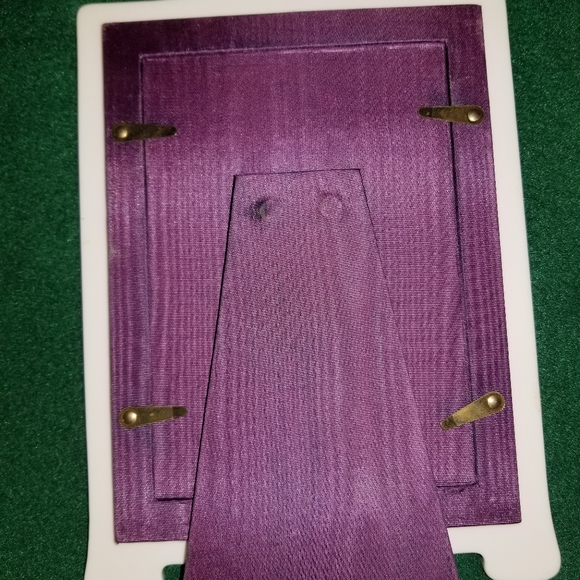 Wedgewood Frame - Picture 3 of 5